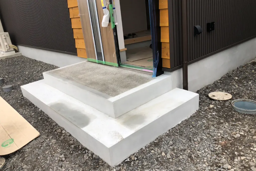 モルタル工事/外壁、塗装工事の下地、外壁及び塀のモルタル仕上げの施工事例